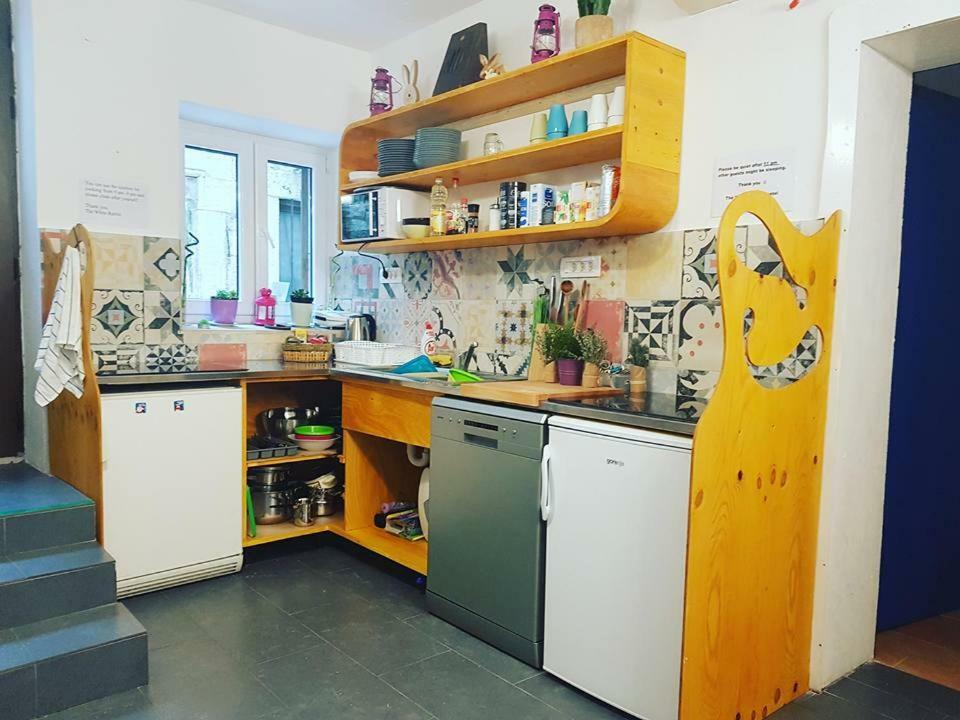 White Rabbit Hostel Đảo Hvar Ngoại thất bức ảnh
